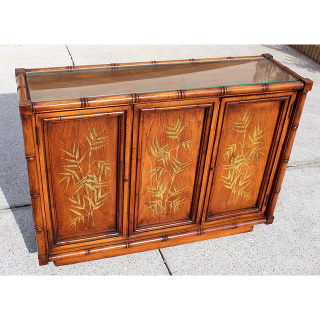 Wood Vintage Brandt Embassy Collection Hollywood Regency Faux Bamboo Credenza Cabinet With Hand-Painted Bamboo Motif – Asian Chinoiserie Sideboard Console For Sale - Image 7 of 18