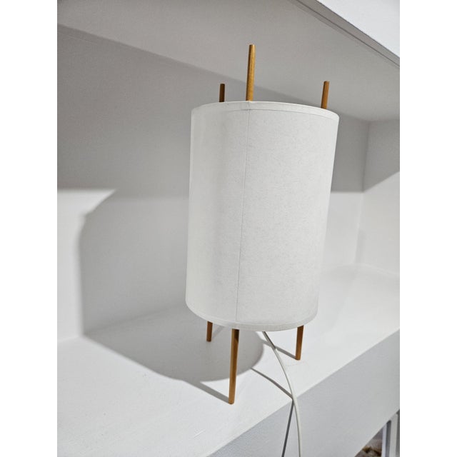 Cylindrical No. 9 Desk Lamp by Isamu Noguchi for Knoll Inc. / Knoll International, 1940s For Sale - Image 6 of 9