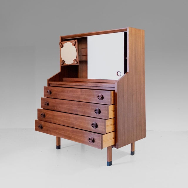 1960s Mid-Century Modern Italian Wood Cabinet by George Coslin for 3V Arredamenti Padova, 1960s For Sale - Image 5 of 16