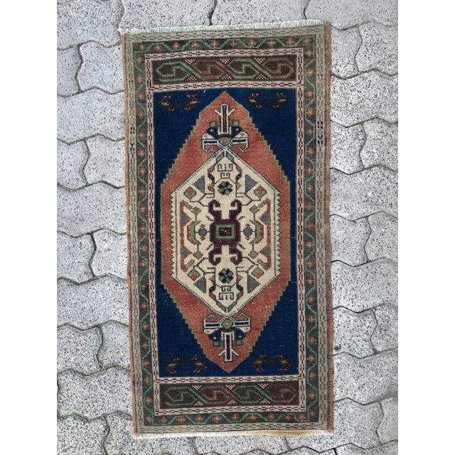 1960s Vintage Handmade Turkish Wool Rug For Sale - Image 6 of 6