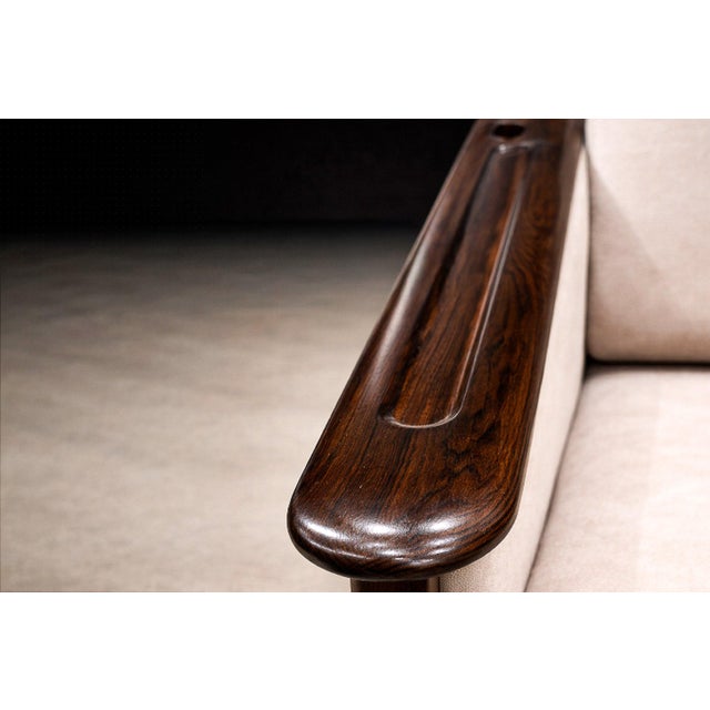 Wood Sofa in Brazilian Rosewood and Warm Taupe Mohair, Fátima, 1960s — Lot 550A For Sale - Image 7 of 15