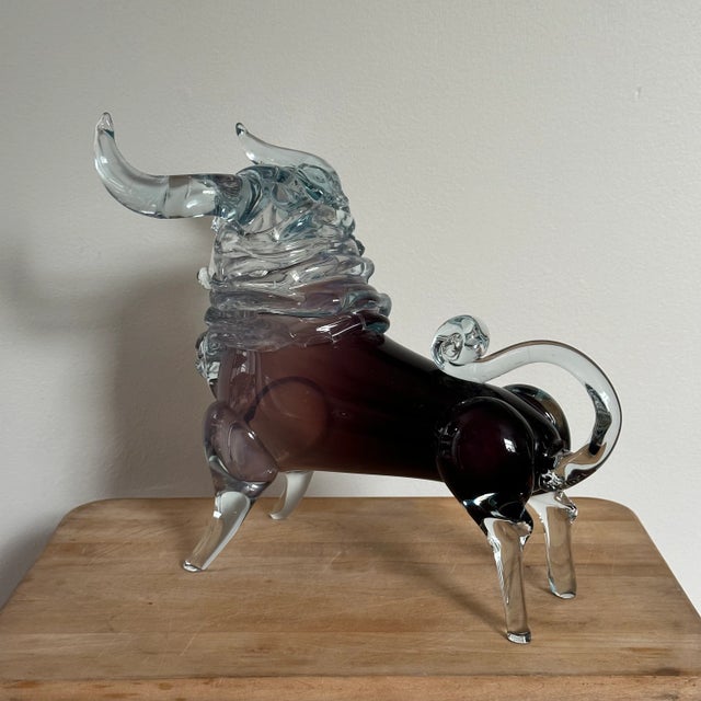 Mid-Century Modern Mid-Century Murano Glass Sculptural Bull in Shades of Purple For Sale - Image 3 of 11