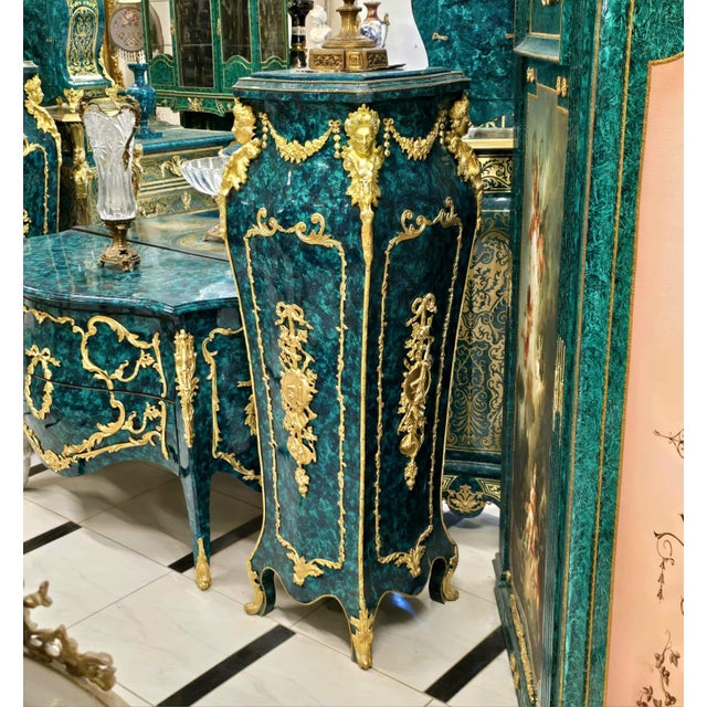 2020s Green Pedestal With Gilded Bronze Ormolu & Hand-Finished Gold Leaf For Sale - Image 5 of 7