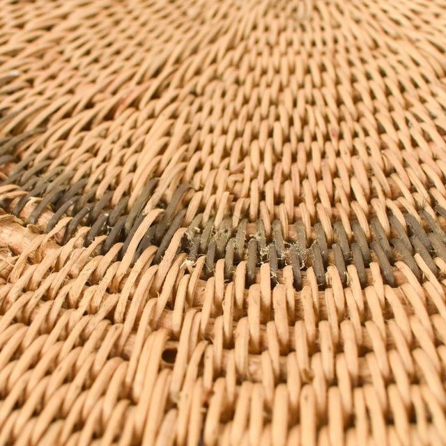 Handwoven Makenge flat wedding basket handmade by the Mbundu women within Zambia. These baskets are traditionally made...