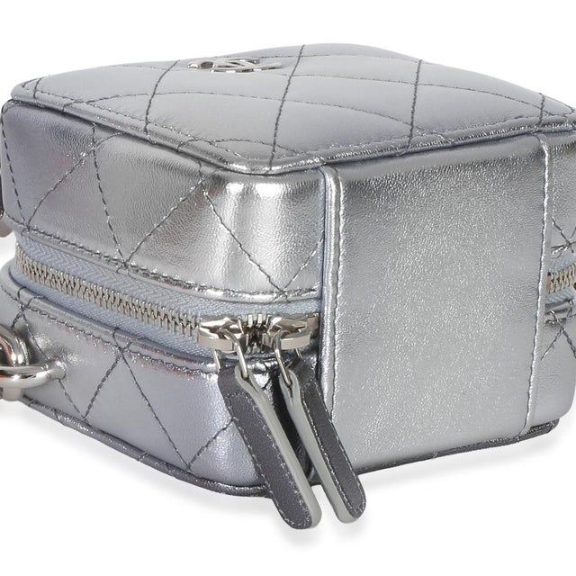 Metallic Quilted Lambskin Coco Punk Clutch With Chain For Sale In New York - Image 6 of 9