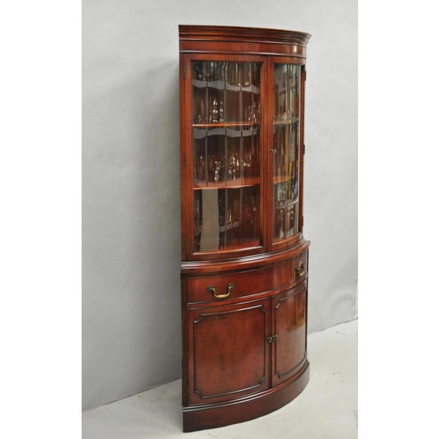 Vintage Morganton Duncan Phyfe Mahogany Bow Front Corner China Cabinet Curio For Sale - Image 16 of 17