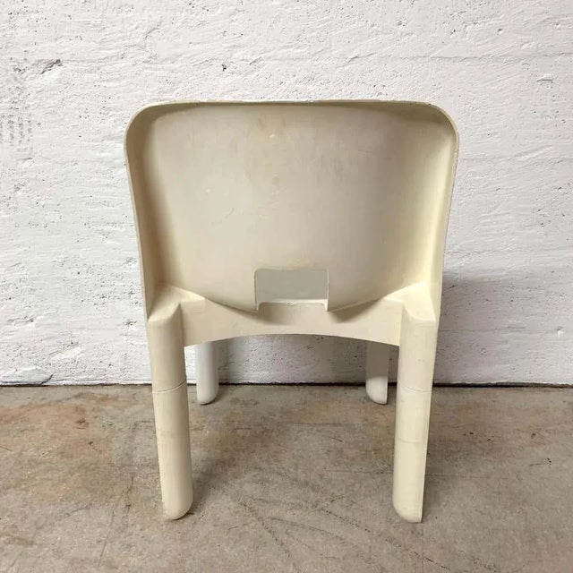 White 1960s Vintage Beylerian Ltd for Kartell Joe Colombo Universale Chair For Sale - Image 8 of 13
