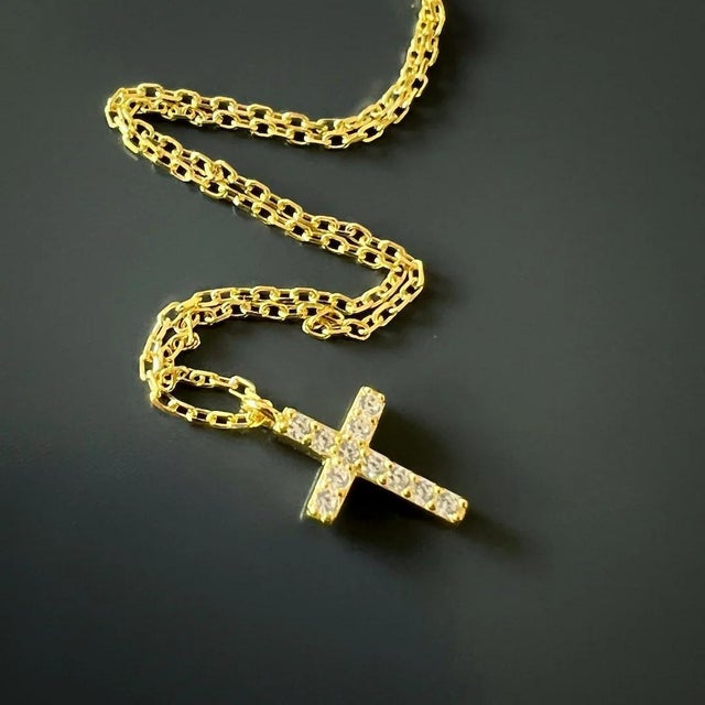 Dainty Diamond Cross Necklace For Sale - Image 4 of 7