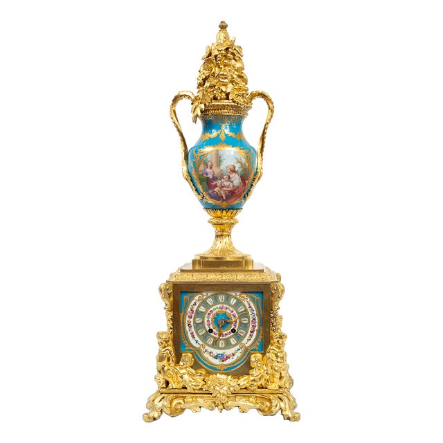 Antique 19th Century Napoleon III Clock in Gilded bronze and Sèvres Porcelain, France For Sale
