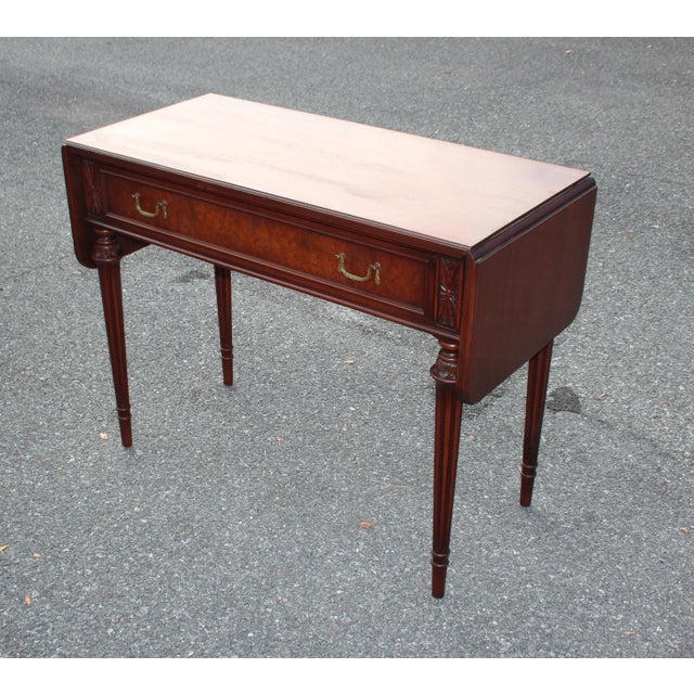 Early 20th Century Vintage Georgian Mahogany 1-Drawer Drop-Leaf Writing Table For Sale - Image 4 of 12