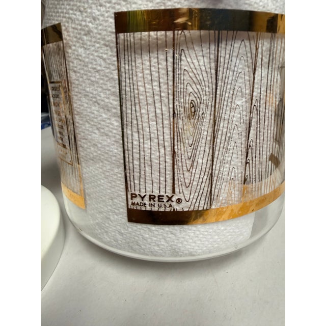 Traditional Vintage Pyrex “The Cracker Barrel” For Sale - Image 3 of 12