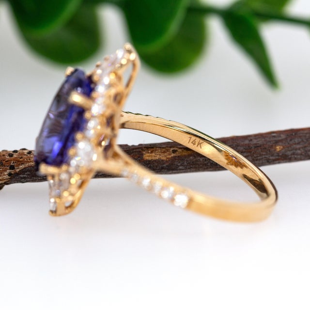 Metal Royal Elegance - 3.7cts Tanzanite and Natural Diamonds 14k Gold Ring, Size 6.75 For Sale - Image 7 of 7