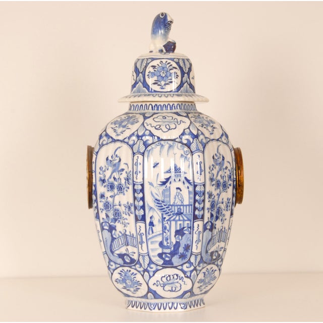 Blue Antique Delft Vase Clock, Blue White Chinoiserie Vase Kangxi Style, Foo Dog Finial For Sale - Image 8 of 14