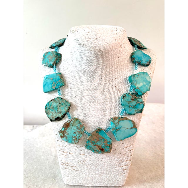 Stunning vintage turquoise Jasper beaded necklace. 20” long