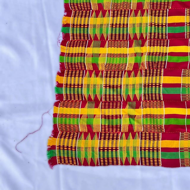 African Early 20th Century Kente Cloth Women's Ghana 77x43 Inch For Sale - Image 3 of 6