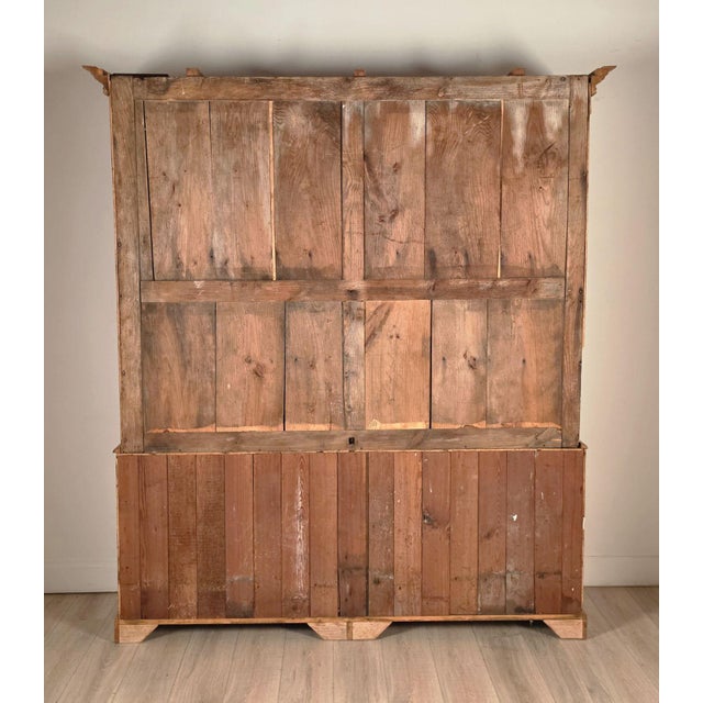 Antique English Pine Breakfront Bookcase For Sale In San Francisco - Image 6 of 7