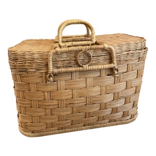 1970s Vintage Wicker Rattan Boho Chic Picnic Basket For Sale