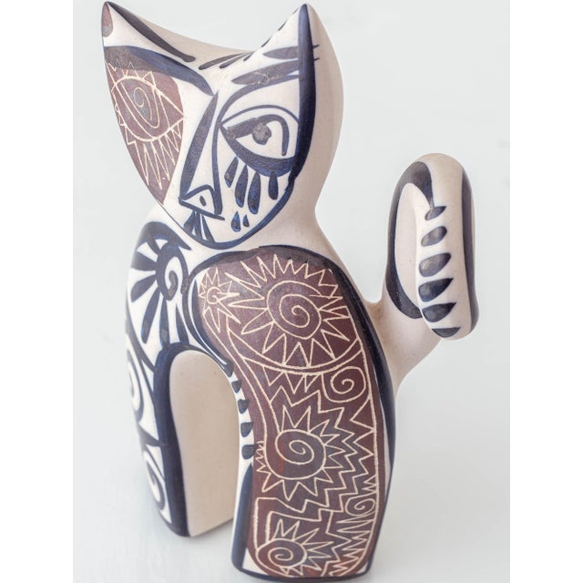 Ceramic Spanish Picasso-Style Cubist Cat Figurine in Ceramic by Otero Regal, 1970s For Sale - Image 7 of 9