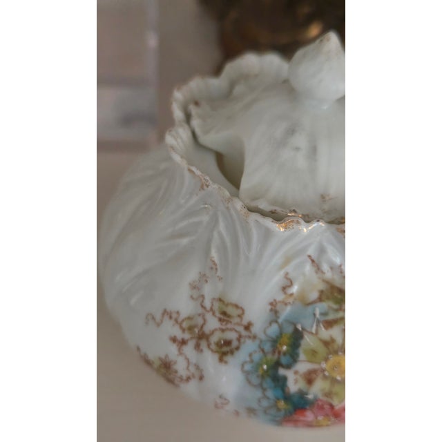 Ivory Early 20th-Century Japanese Floral Porcelain Petite Covered Sugar Bowl For Sale - Image 8 of 18