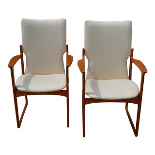 Vintage Danish Modern Teak Arm Chairs by Vamdrup Stolefabrik- a Pair For Sale