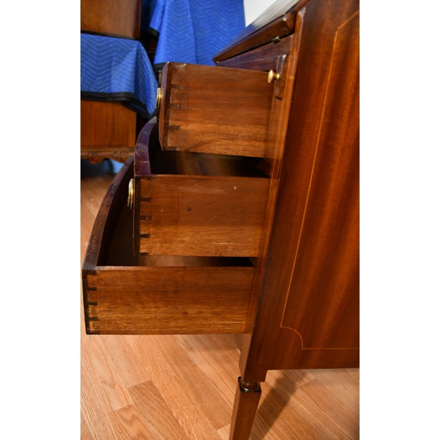 1920s Antique English Hepplewhite Mahogany Inlaid Secretary Ladies Desk For Sale - Image 15 of 17
