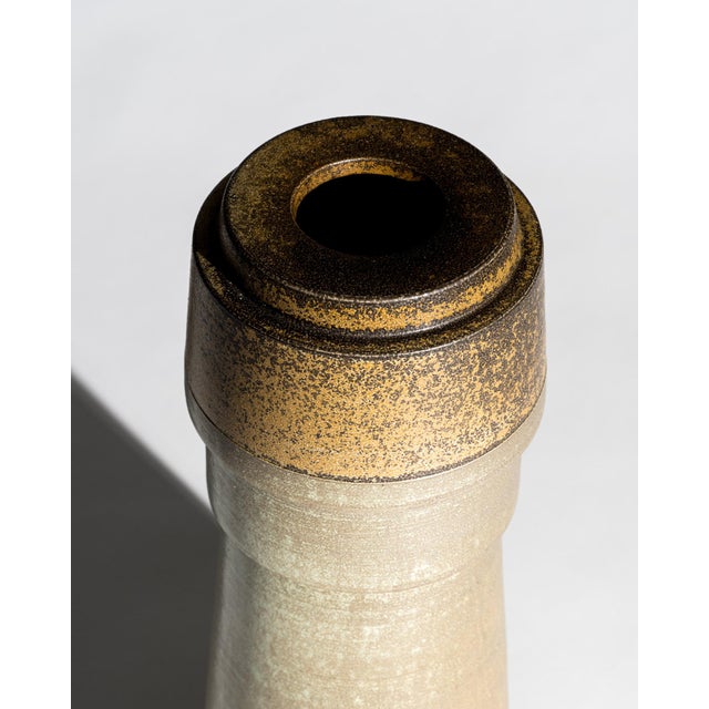 Salt-Fired Chamotte Porcelain Vase by Martin Schlotz, Germany, 2005 For Sale - Image 6 of 10