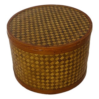 Antique American Folk Art Straw Woven Round Box For Sale