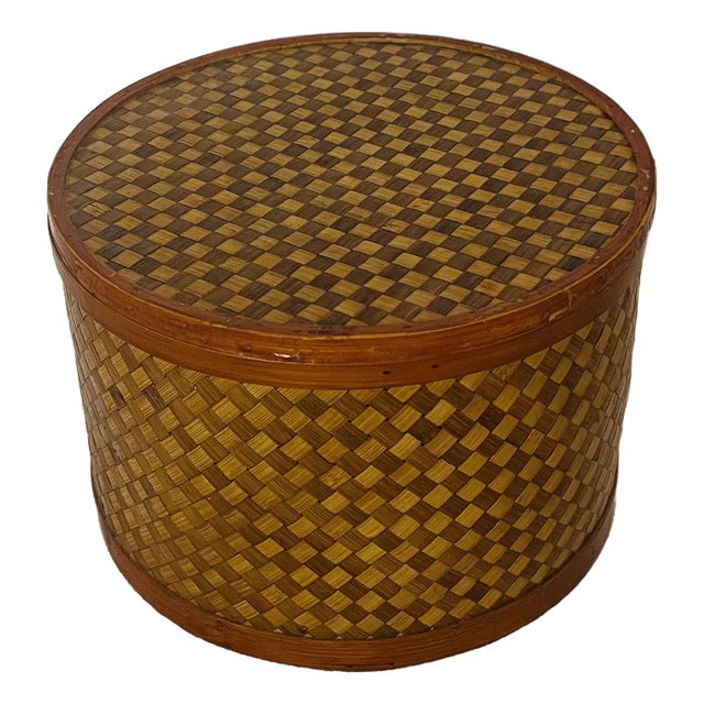 Antique American Folk Art Straw Woven Round Box For Sale