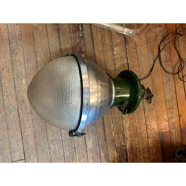 Vintage Industrial Pendants With Green Enamel - A Pair For Sale In Philadelphia - Image 6 of 10