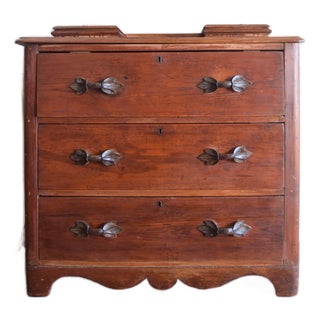 19th-Century American Cherry Chest of Drawers With Original Leaf Pulls For Sale