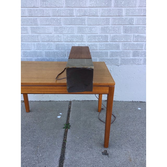 Vintage Laurel Walnut and Brass Table Lamp For Sale - Image 11 of 12