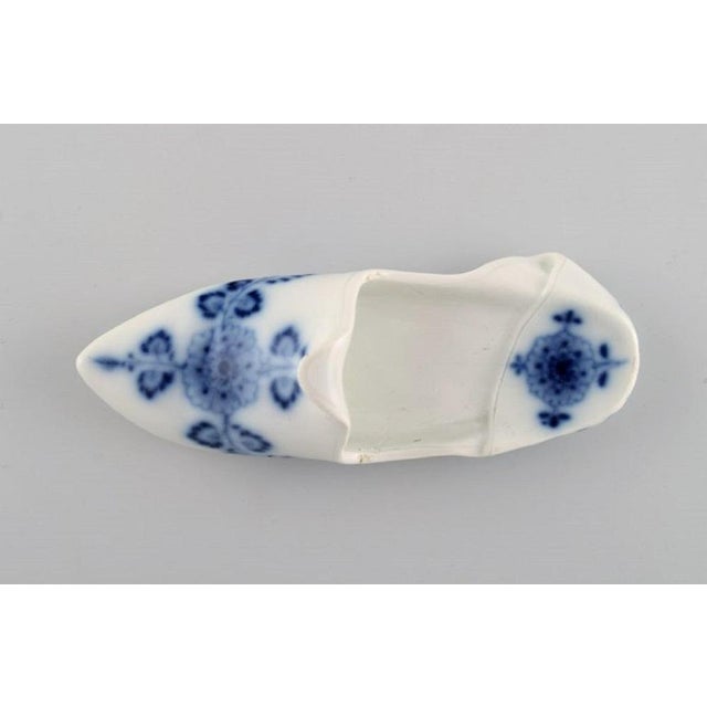 Antique Meissen Hand-Painted Porcelain Miniature Slipper, Germany For Sale - Image 4 of 7