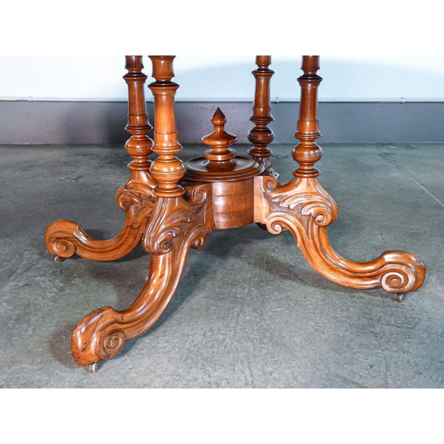 Victorian Table in Wood and Briar, 1800s For Sale - Image 10 of 11