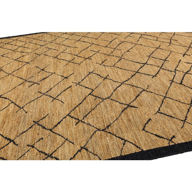 2010s 10 X 15 Contemporary Soumak Handmade Geometric Jute Rug in Tan Color For Sale - Image 5 of 10