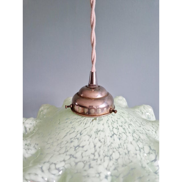 1920s Art Deco Pendant Light in Speckled Green and White Pleated Glass, 1920s For Sale - Image 5 of 16
