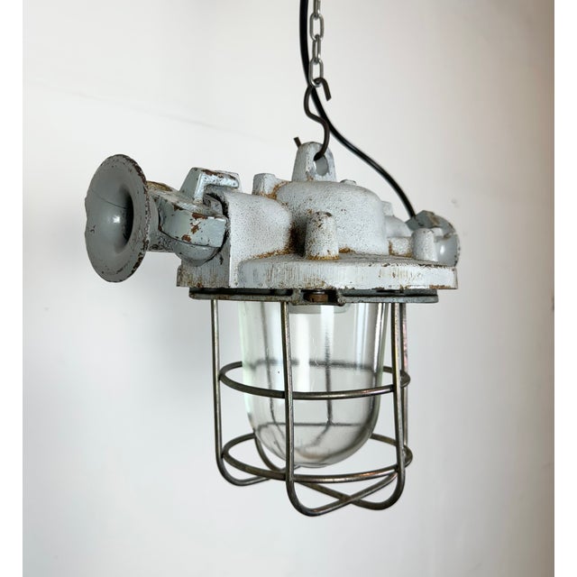 Industrial Grey Explosion Proof Lamp, 1980s For Sale - Image 10 of 18