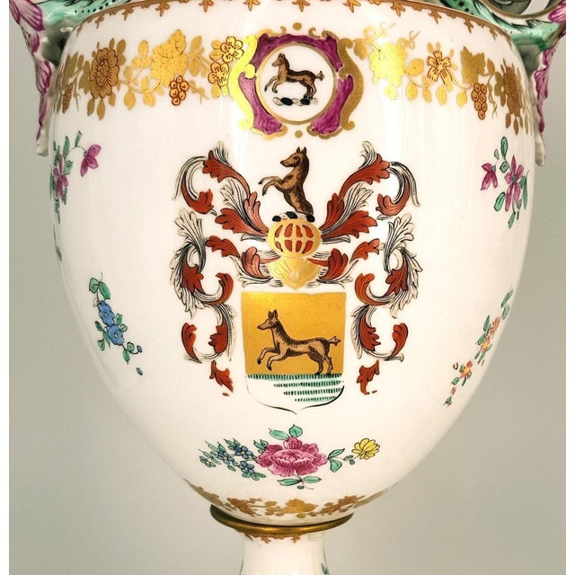 19th Century Italian White Crater Vases, Set of 2 For Sale - Image 4 of 5