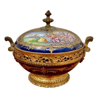 Porcelain Dragee or Candy Box from Manufacture de Sèvres For Sale