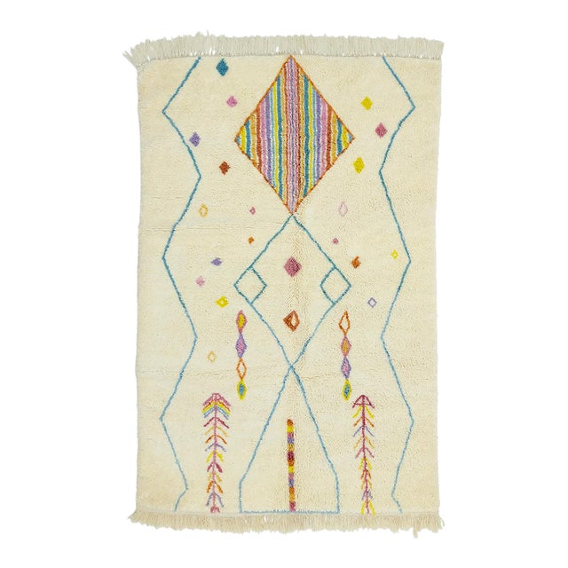 Multicolor Hand-Knotted Moroccan Wool Rug | 8'2" X 5'1" | One of a Kind For Sale