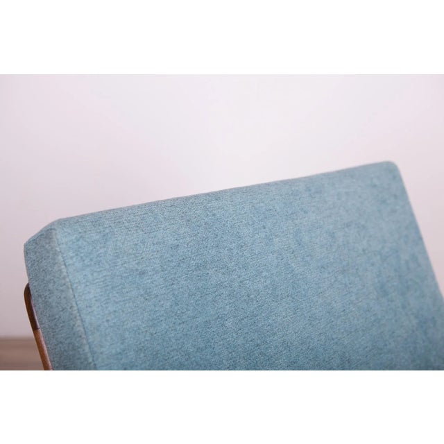 300-139 Armchair from Swarzędzka Factory, 1960s For Sale - Image 12 of 14