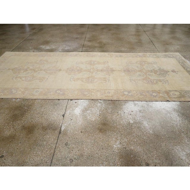 Galerie Shabab Collection Mid-20th Century Turkish Anatolian Wide Gallery Runner For Sale In New York - Image 6 of 10