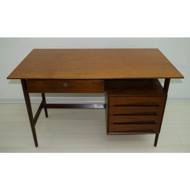 Mid-Century Modern Italian Set with Teak Desk & Chair by Vittorio Dassi, 1950s, Set of 2 For Sale - Image 3 of 18
