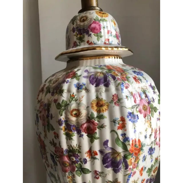 Chinoiserie Early 20th Century Boch Freres Chinoiserie Porcelain Gilt Floral Ginger Jar Hand Painted Table Lamp For Sale - Image 3 of 4
