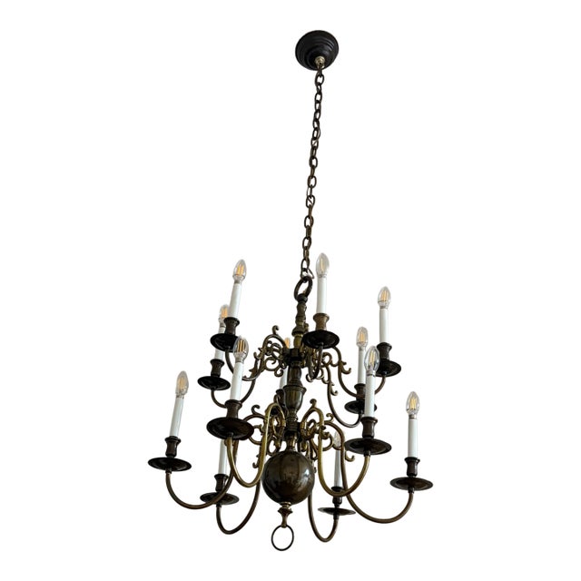 1970s Traditional European-Style Brass Chandelier For Sale