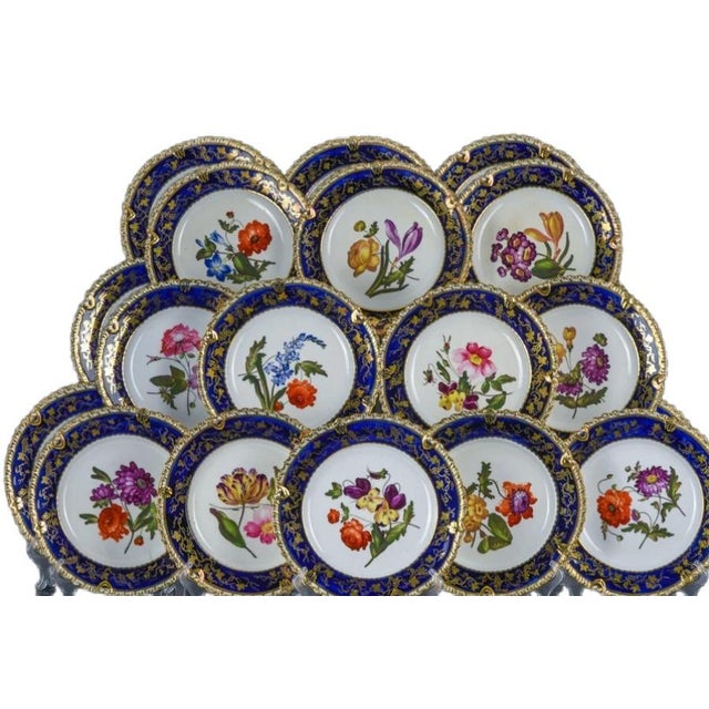 Coalport Porcelain Botanical Plates, Set of Twelve John Rose, English, Circa 1820 The set of twelve Coalport porcelain...