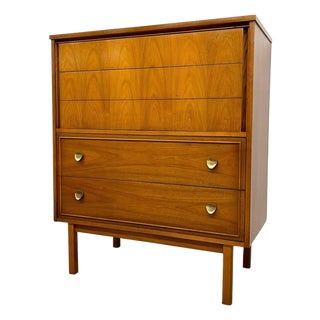 Vintage Mid Century Modern Dixie Highboy Dresser Chest For Sale