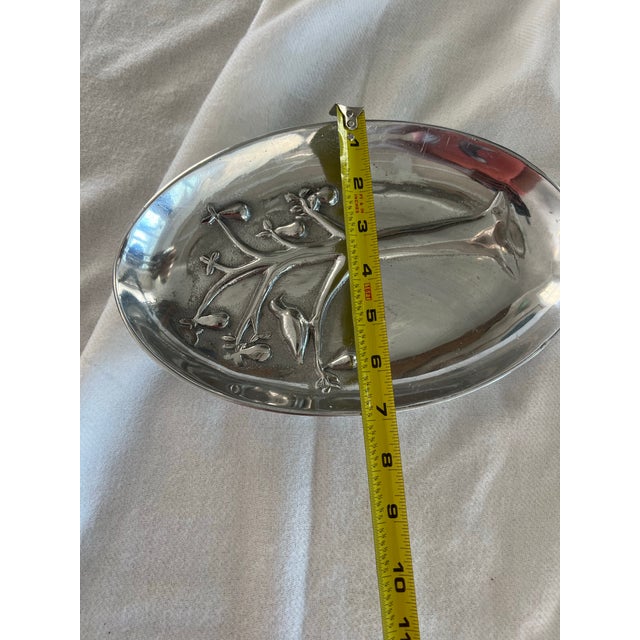 Lovely dish by Mariposa featuring a holiday theme of a partridge in a pear tree. The photos don’t do this piece justice....