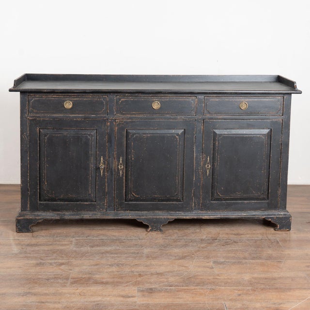 Gustavian (Swedish) 19th Century Swedish Black Painted Pine Sideboard Buffet For Sale - Image 3 of 15