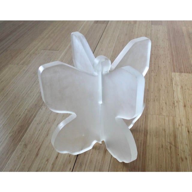 1980s Lion in Frost Style Lucite Butterfly Wing Shape Mid-Century Coffee Table Base For Sale - Image 13 of 16