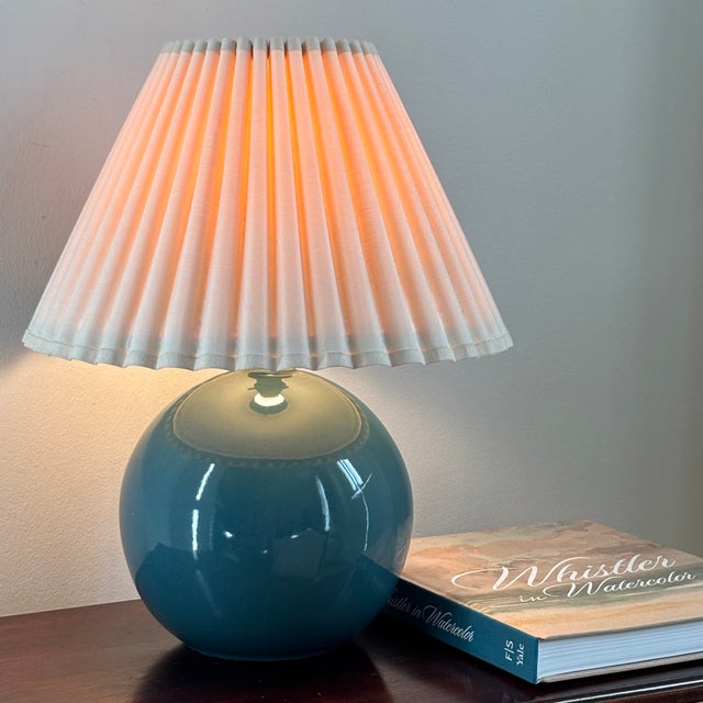 Mid-20th Century Spherical Teal Ceramic Table Lamp For Sale - Image 4 of 14